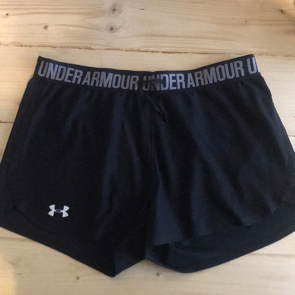 Black Under Armour running shorts